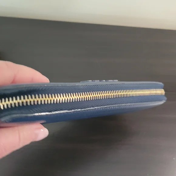 Prada Blue Leather Wallet - Picture 7 of 10